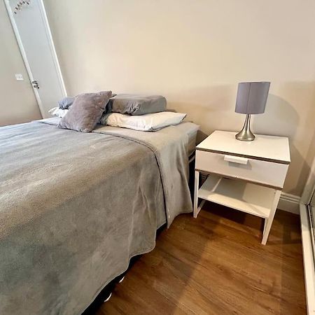 Spacious Room In Temple Bar 더블린 외부 사진